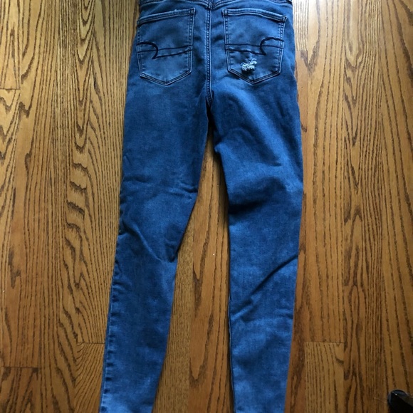 Distressed jeans - Picture 6 of 6